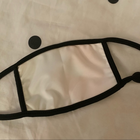 💙 Rainbow Tie-Dye Face Mask - Picture 3 of 3